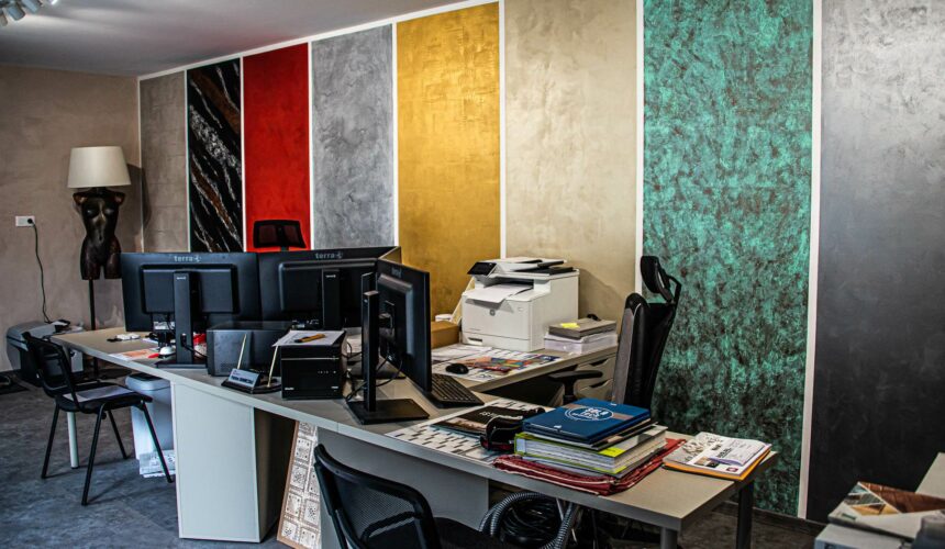 Mass Image Compressor Compressed this image. https://sourceforge.net/projects/icompress/ with Quality:70